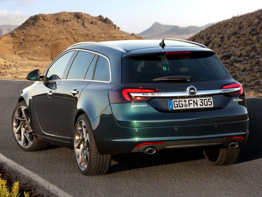  Opel Insignia Sports Tourer 2013 года  (фото 14 из 15)